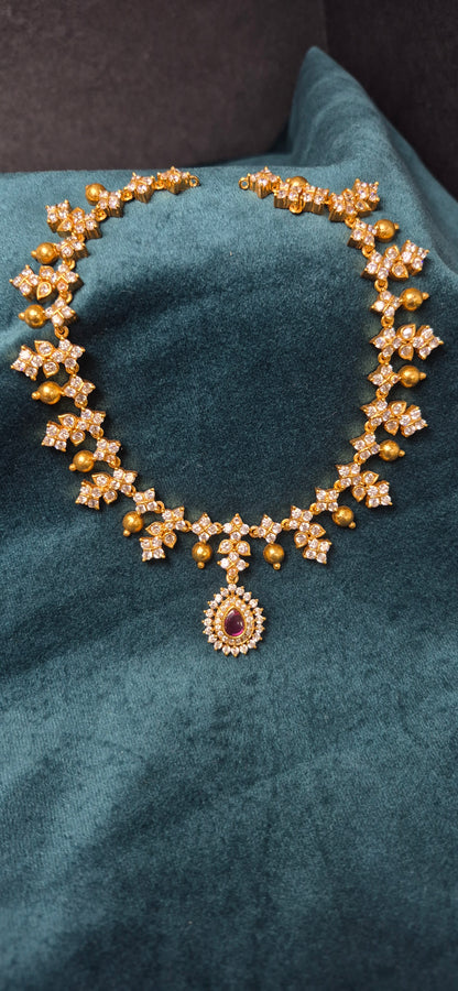Special stone necklace