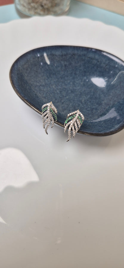 Stone Leaf stud