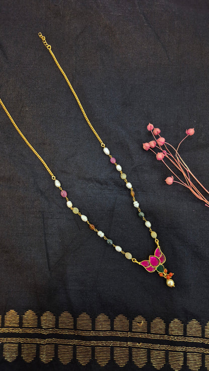 Navratna beads mala with kundan pendant