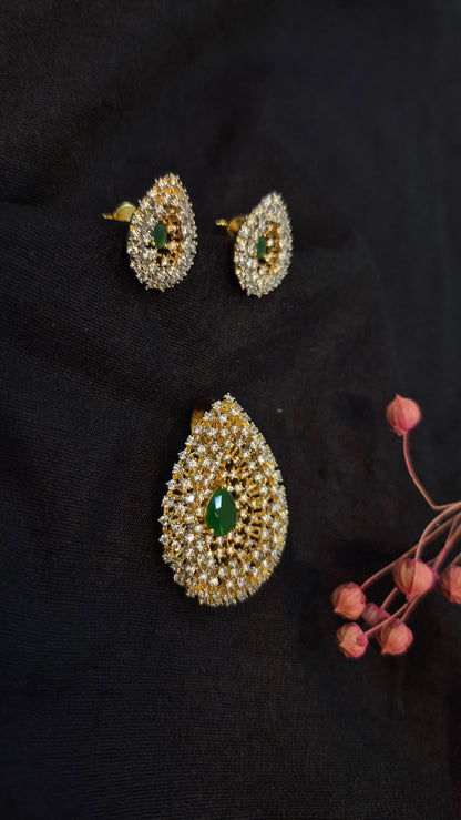 3D Embossed White stone pendant and Earring set