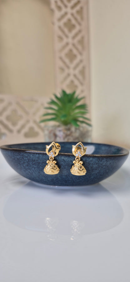 Flat drop earring