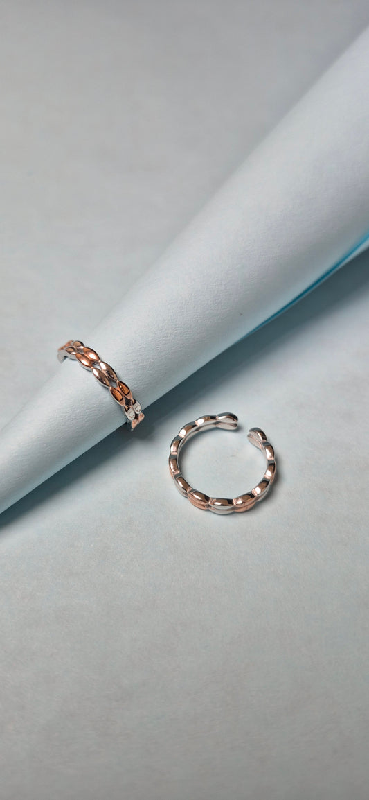 Twin line dual tone toe rings