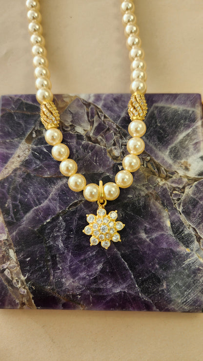 Pearls stone Necklace
