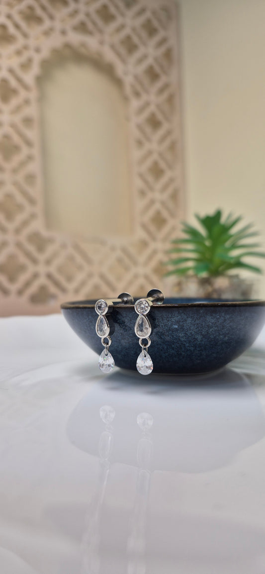 Stone Drops stud