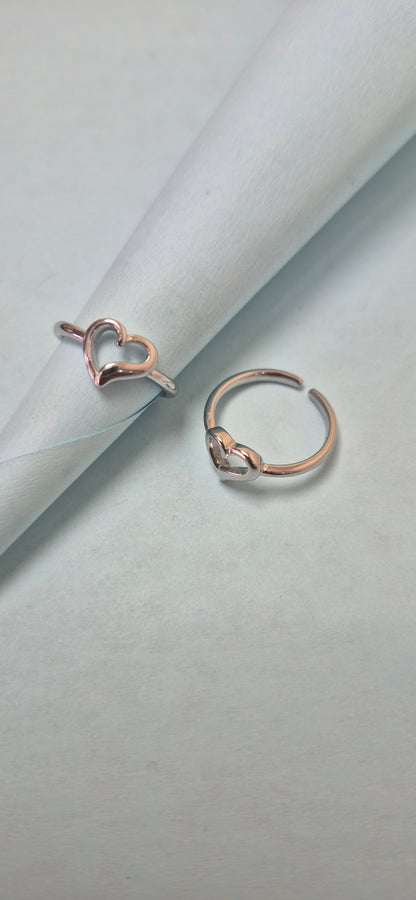 Heart toe rings