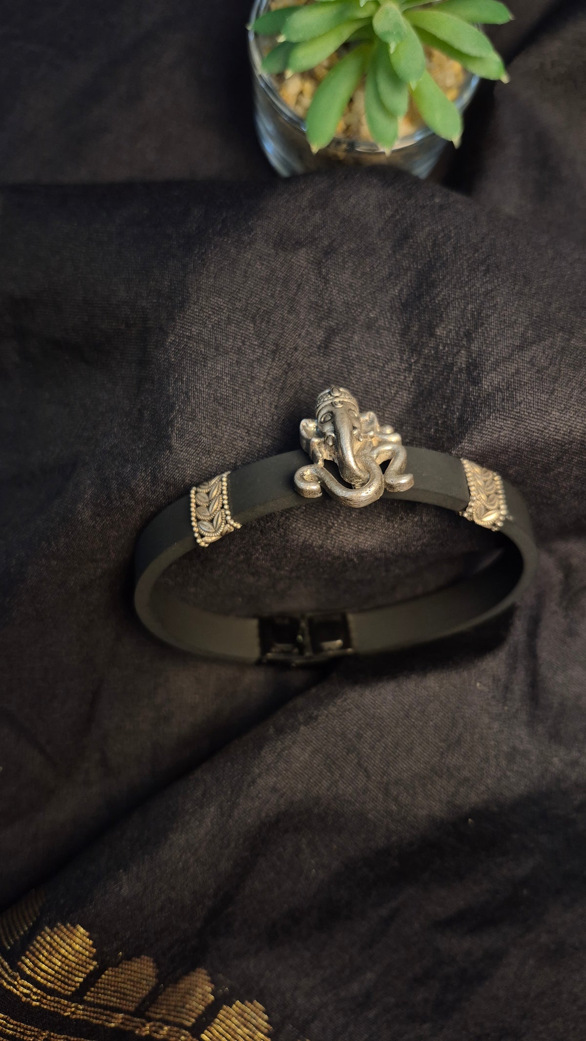 Ganesha ji buckle bracelets