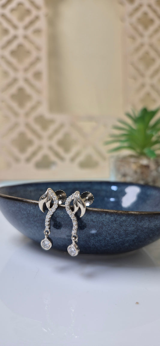 Fern drop stud