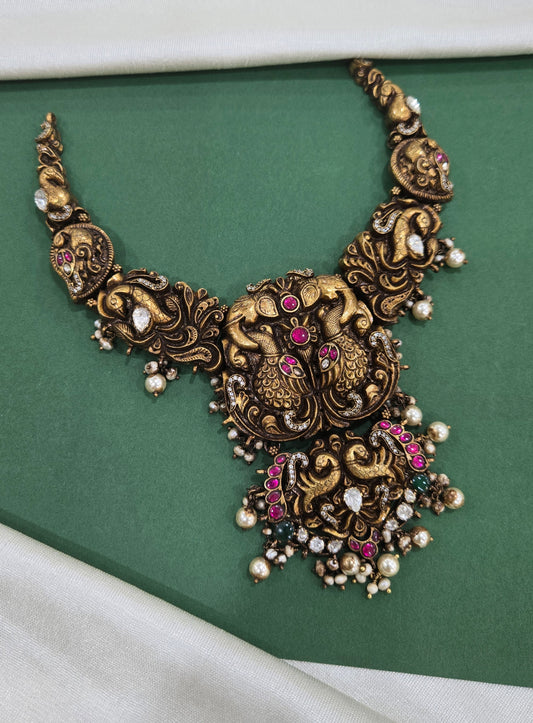 Nakshi kundan Necklace with peacock motifs