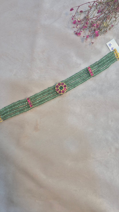 Kundan choker