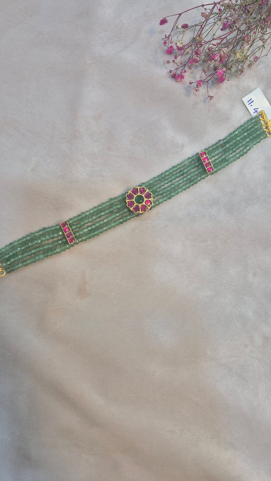 Kundan choker