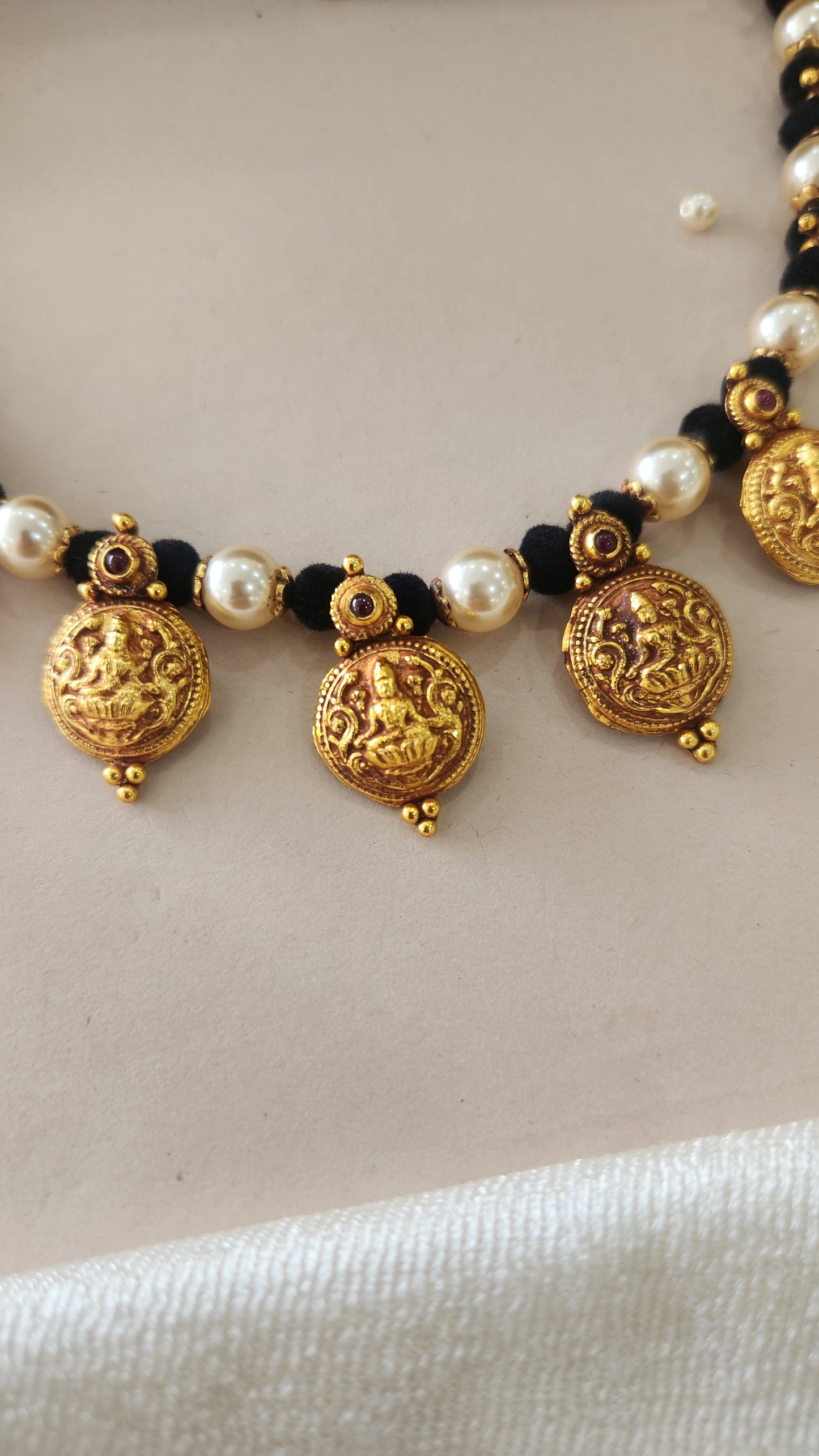 Black thread kasu Necklace