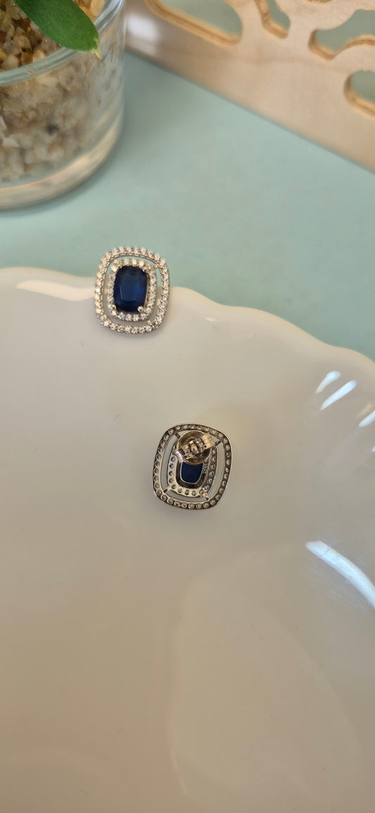 Blue stone earring
