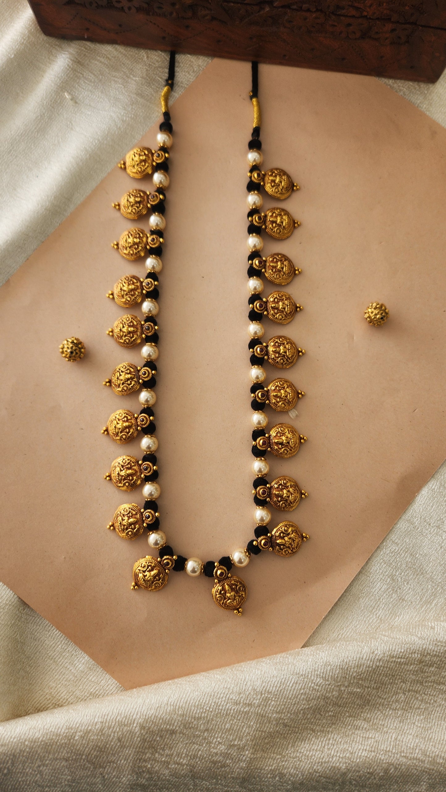 Black thread Kasu and pearls Haram
