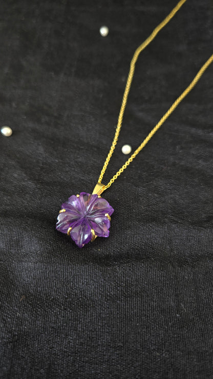 Flower carved Amethyst chain