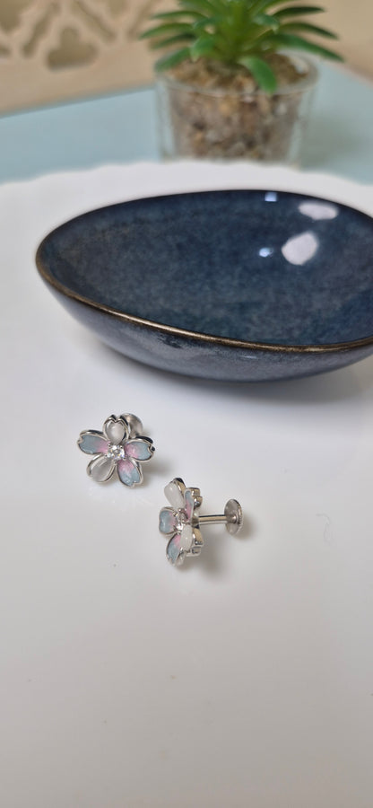 Fusion flower stud