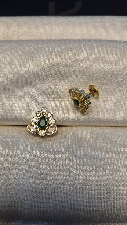 Polki with green semi precious stone studs