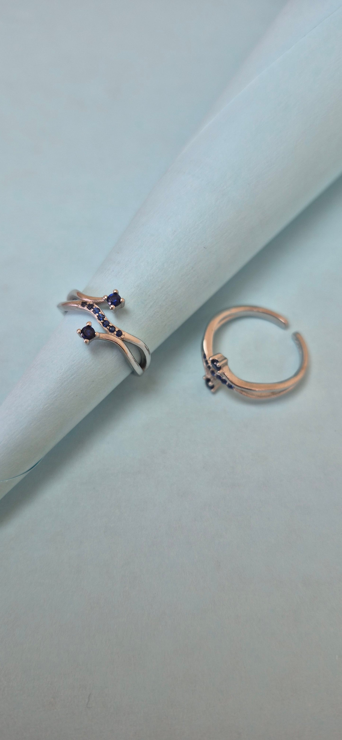 Blue stone toe rings