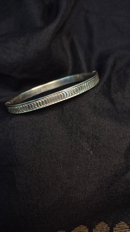Double design Oval kada openable
