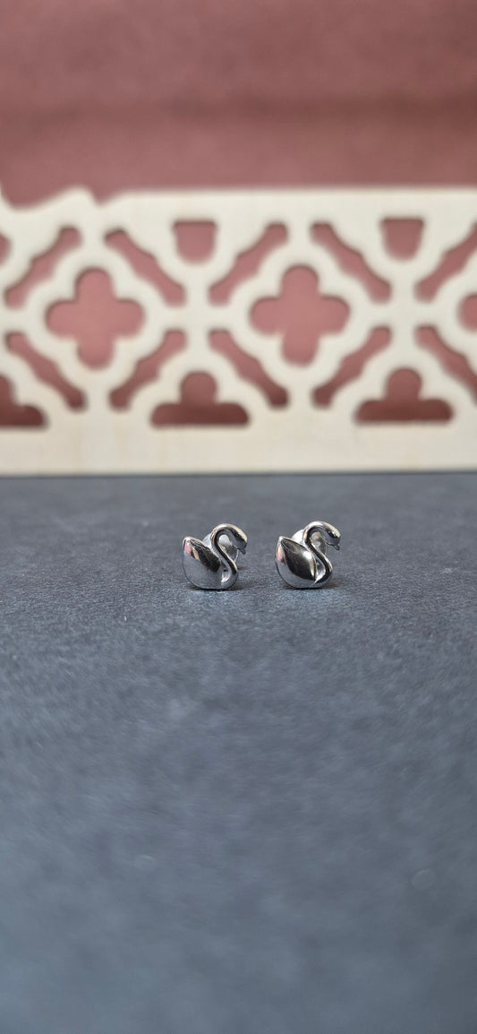 Swan studs