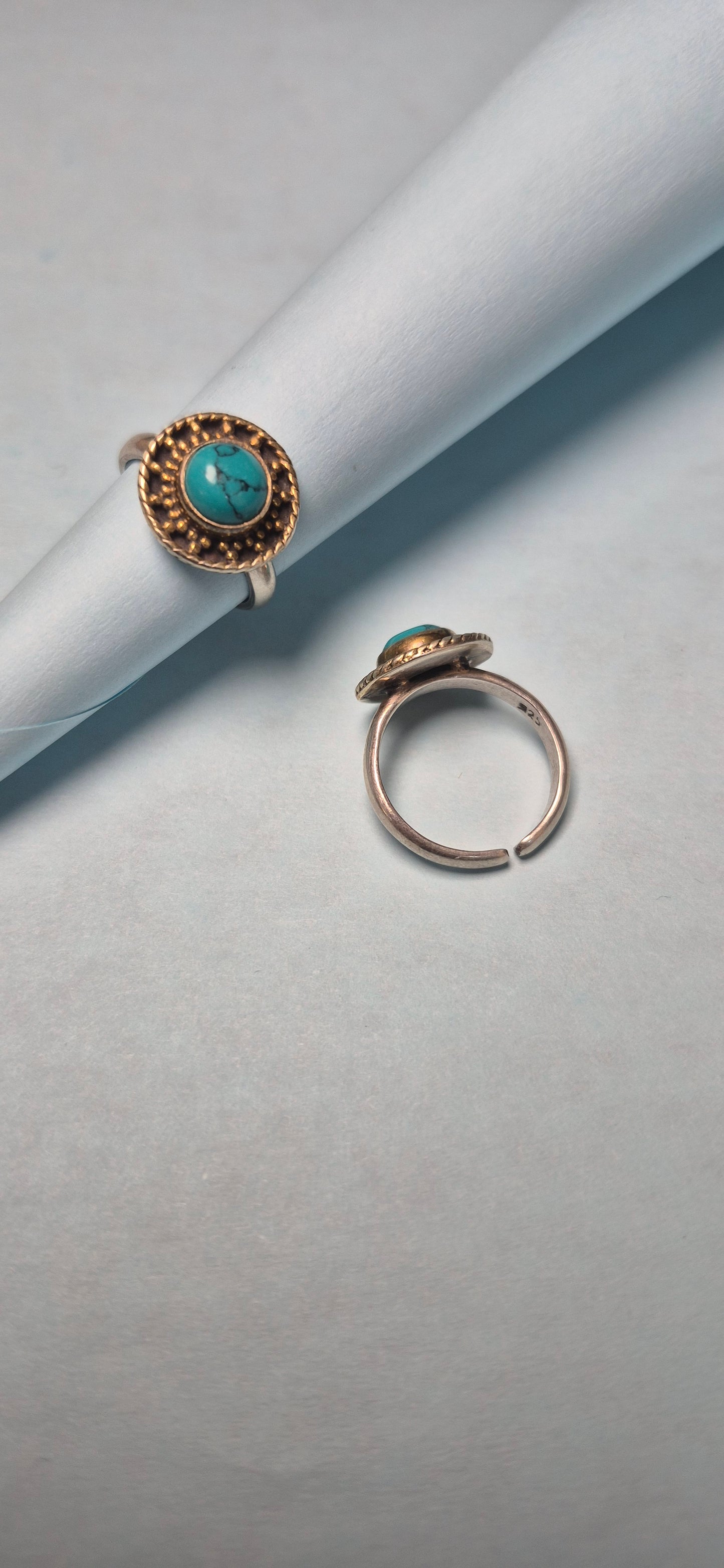 Turquoise toe ring