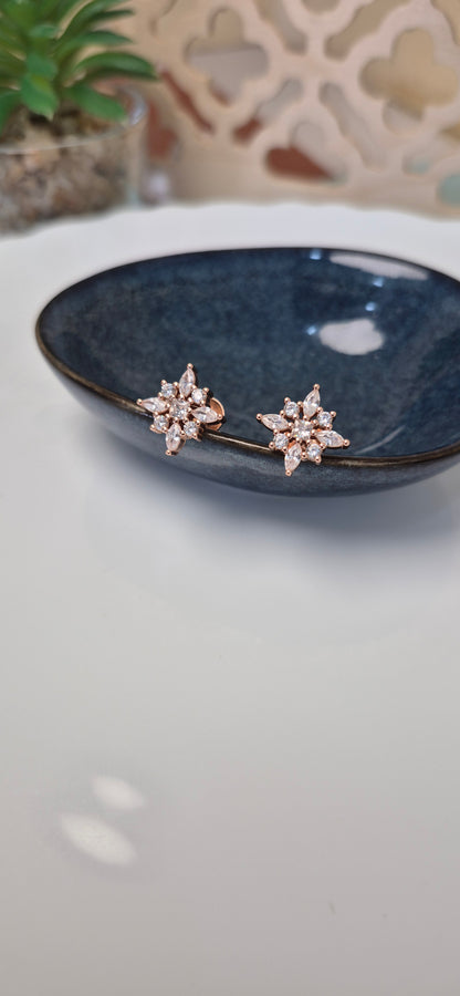 Square stone flower stud