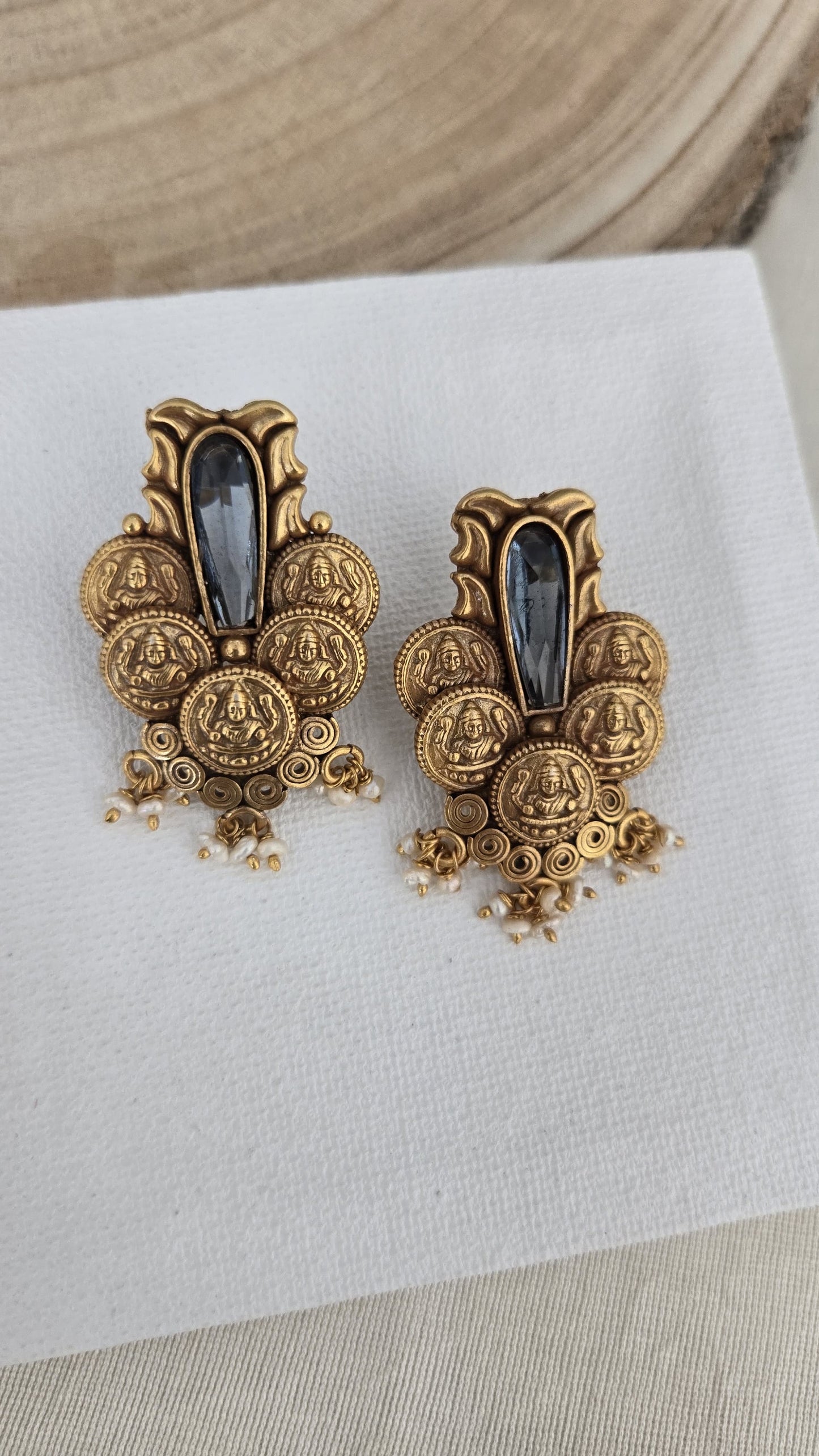 Contemporary Kasu Coin Studs