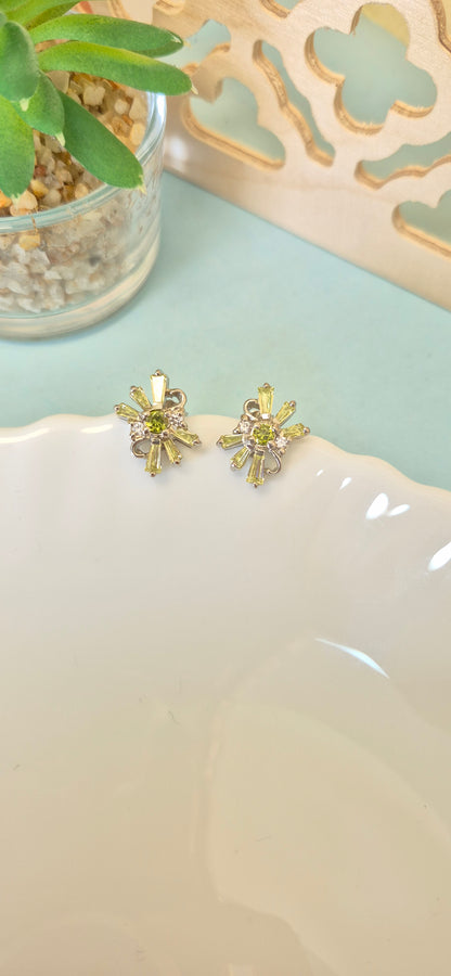 Green cz stud