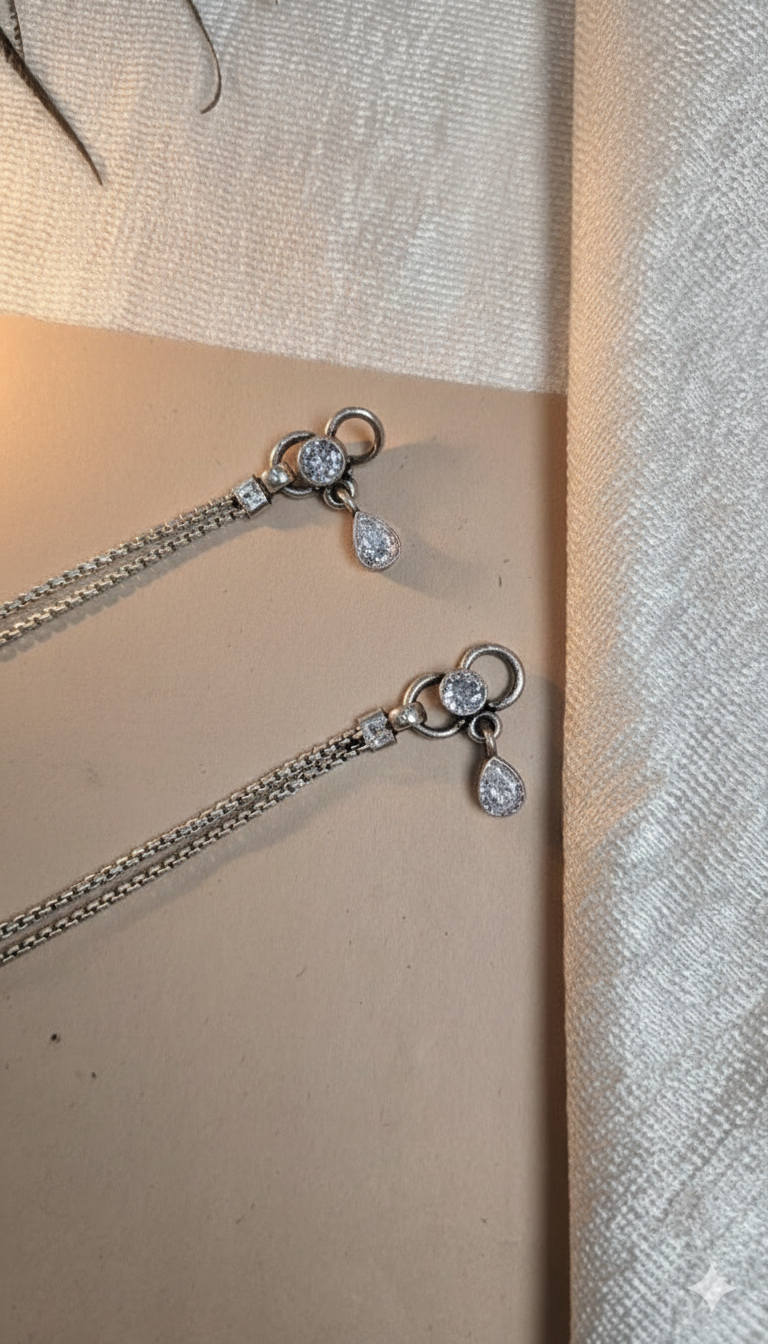 Stone pendant anklets