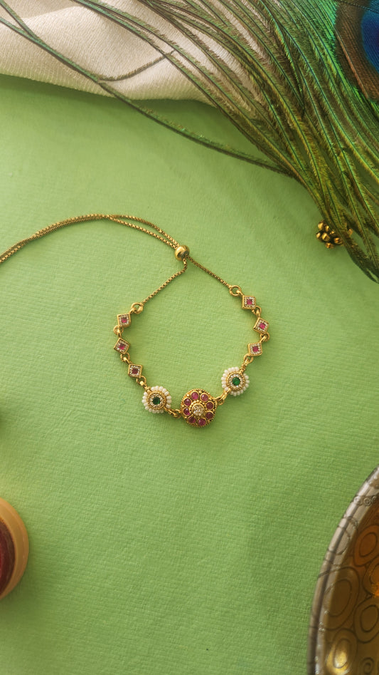 Adjustable Kundan Bracelet