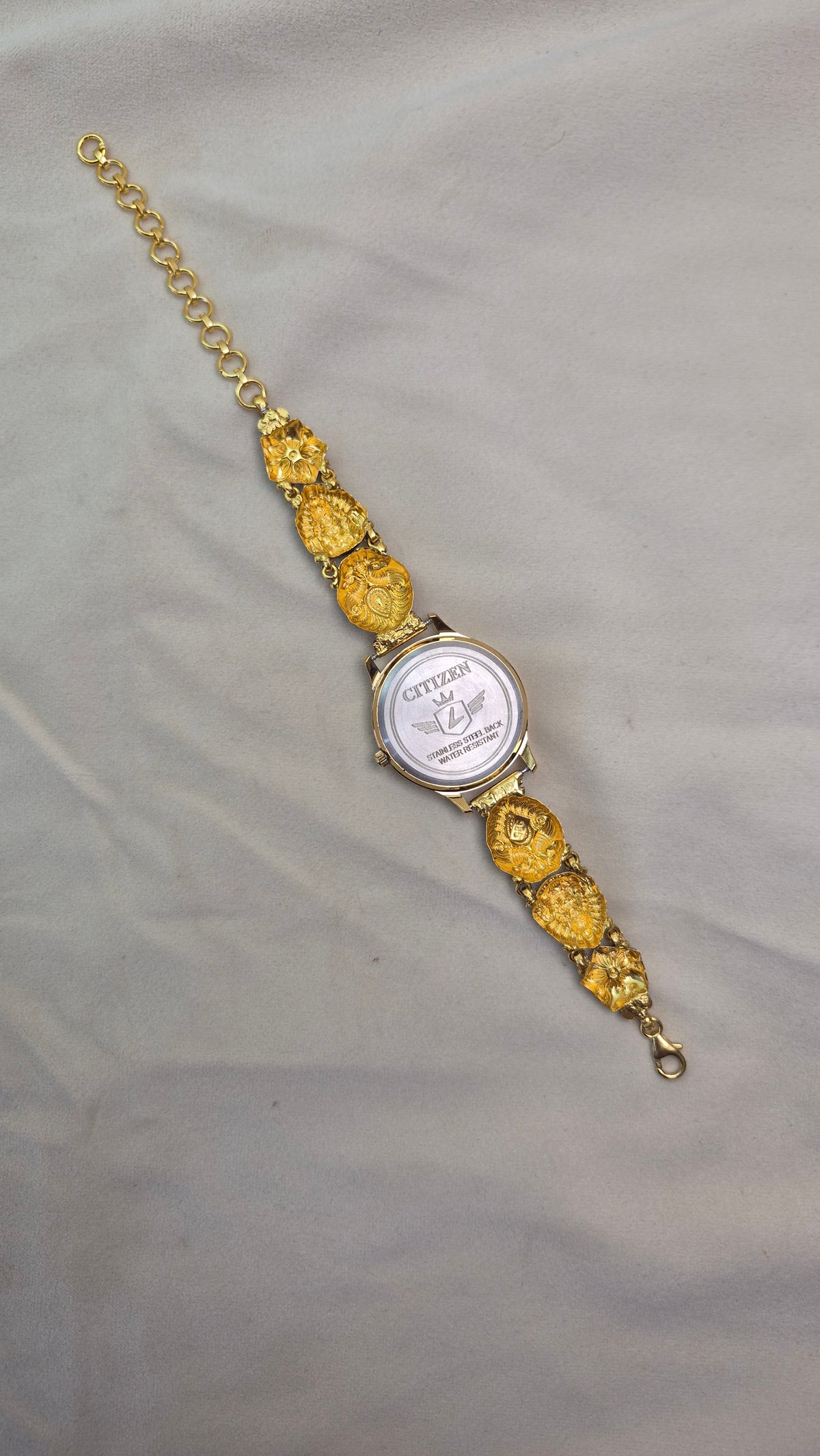 Antique round dial