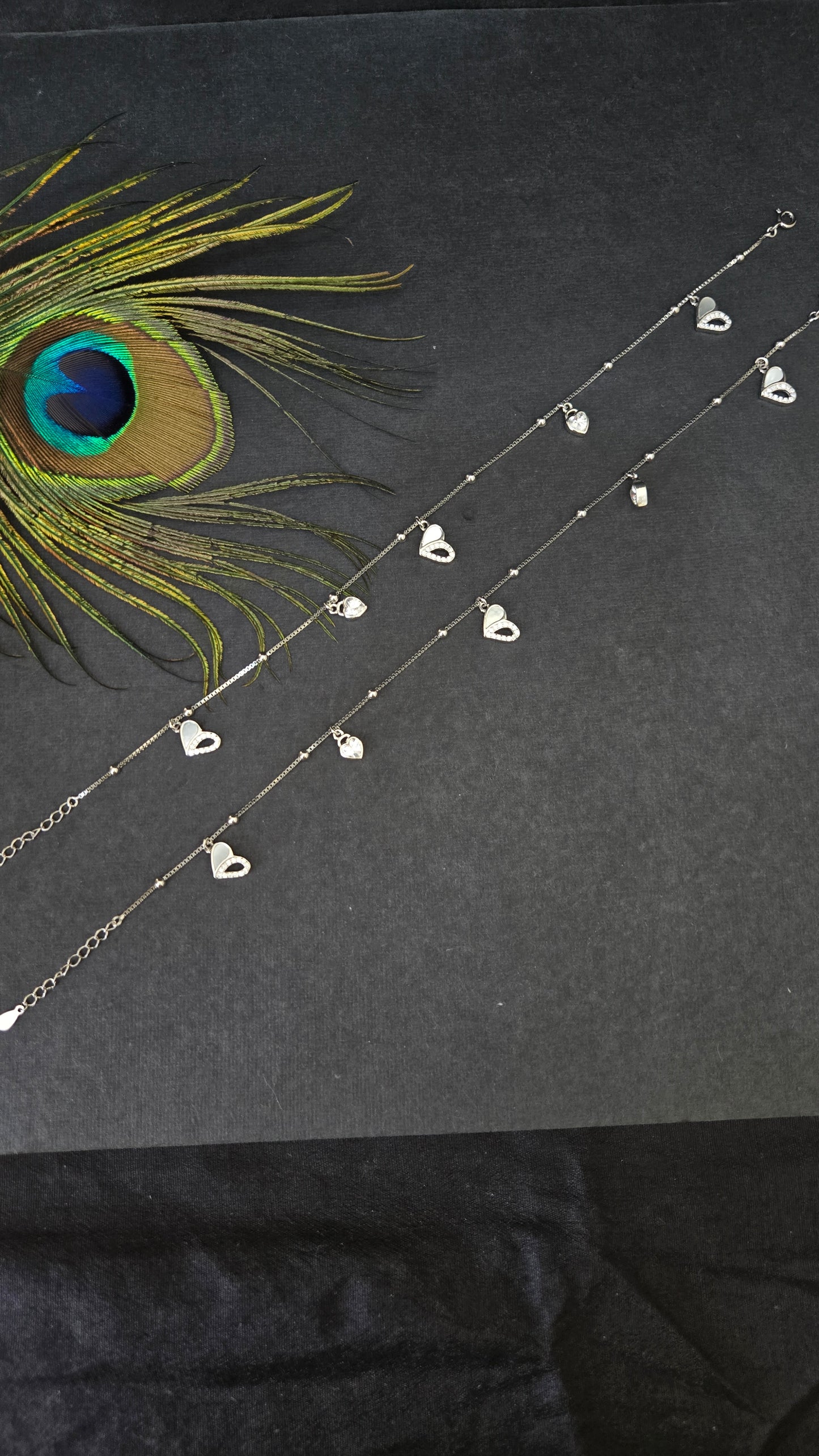 Mother of pearls and zircon hearts anklets