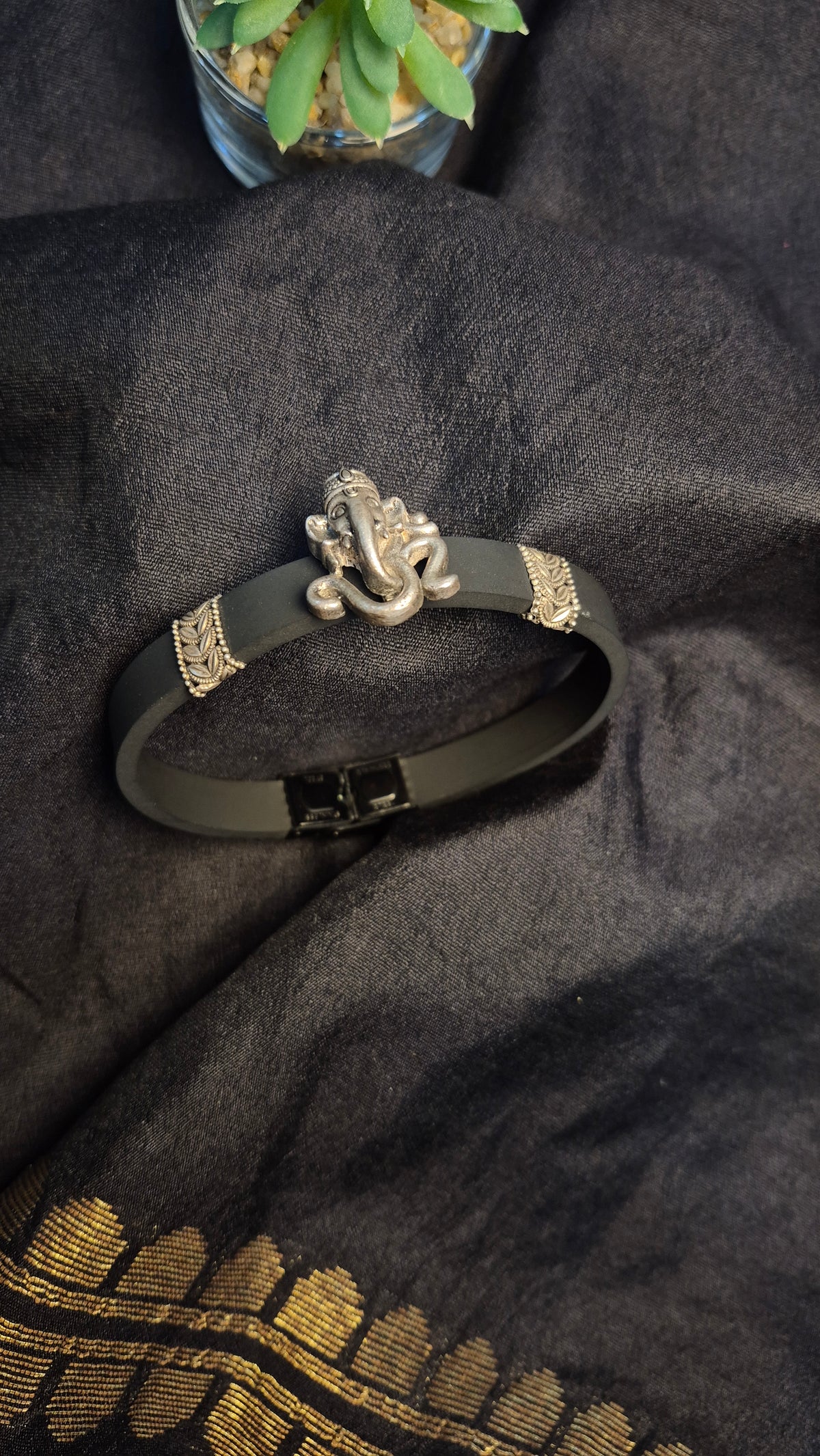 Ganesha ji buckle bracelets