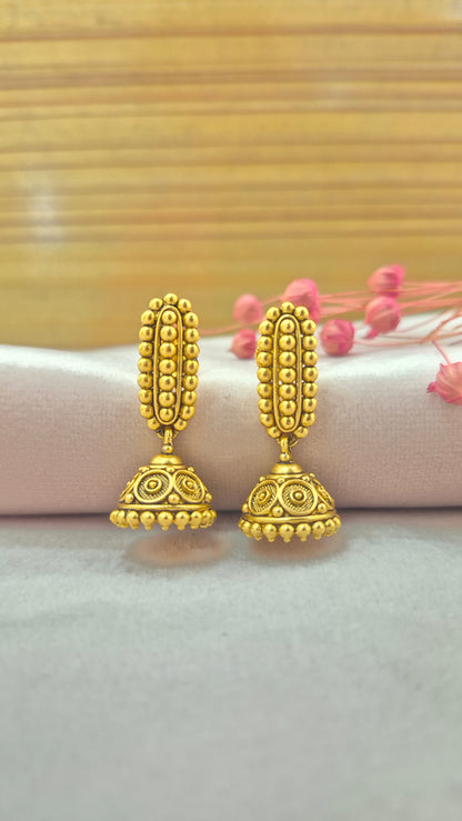 Small jumka