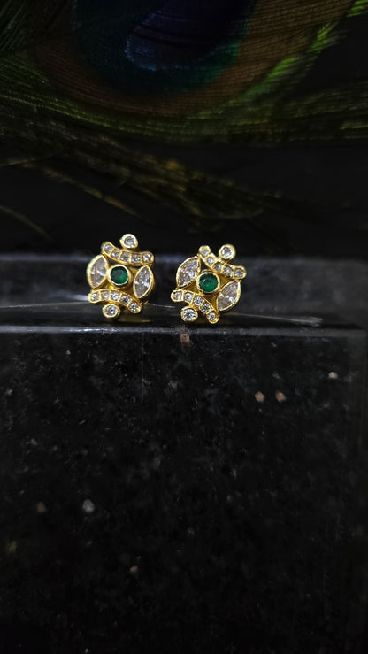 Small Stone stud