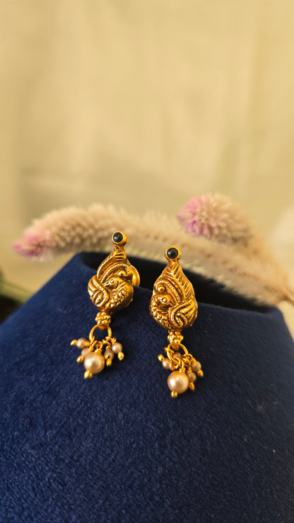 Deep nakas peacock