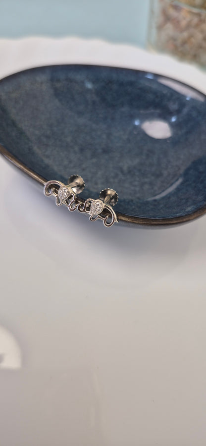Cz elephant stud