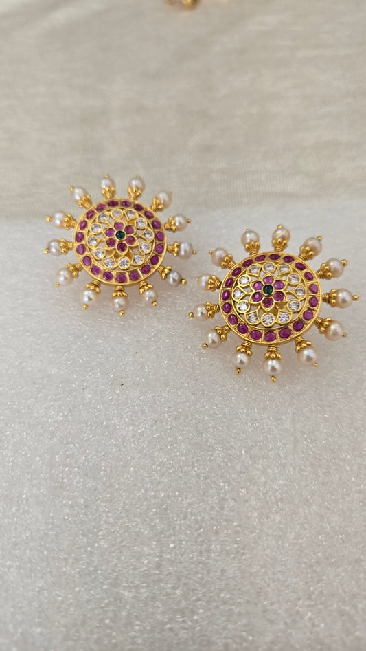 Kundan stud Earrings