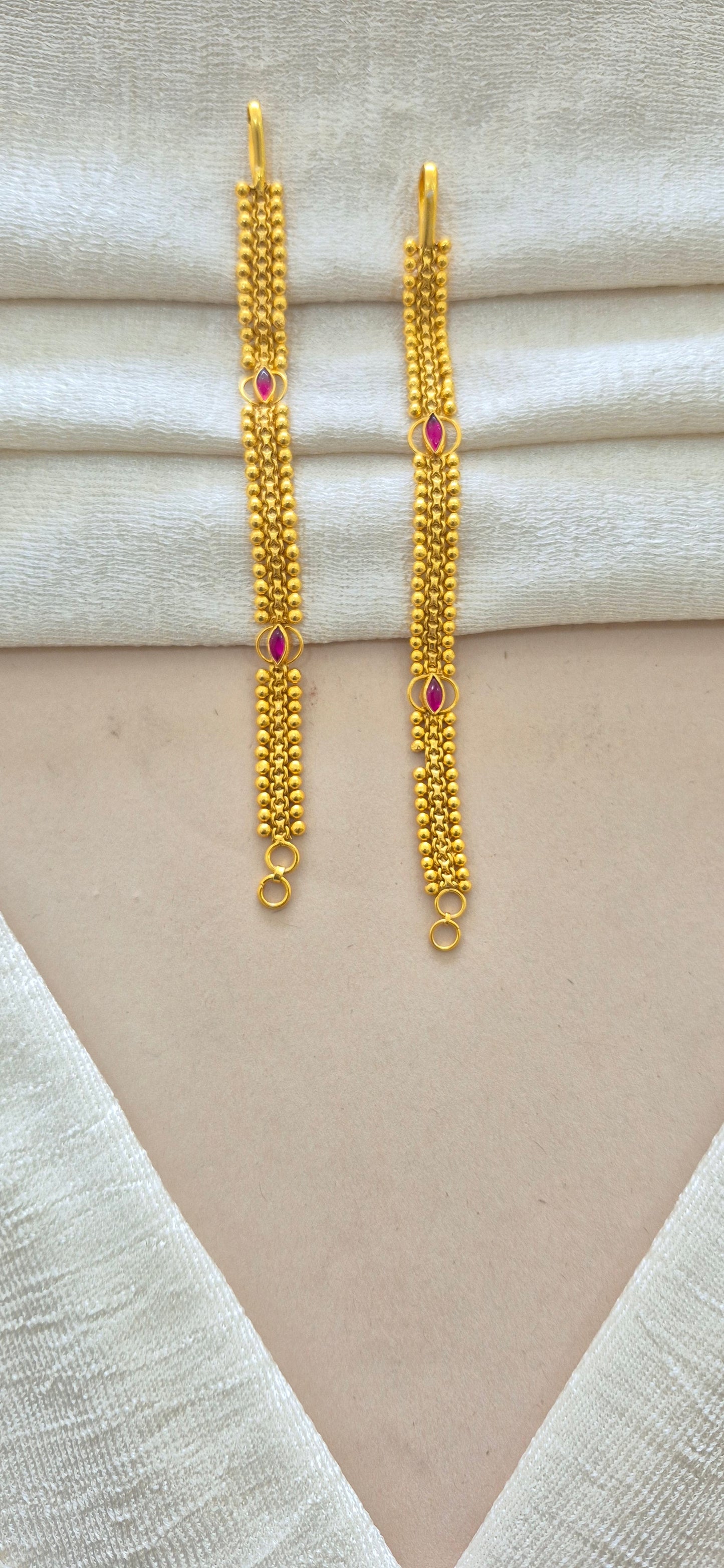 Red stone maati