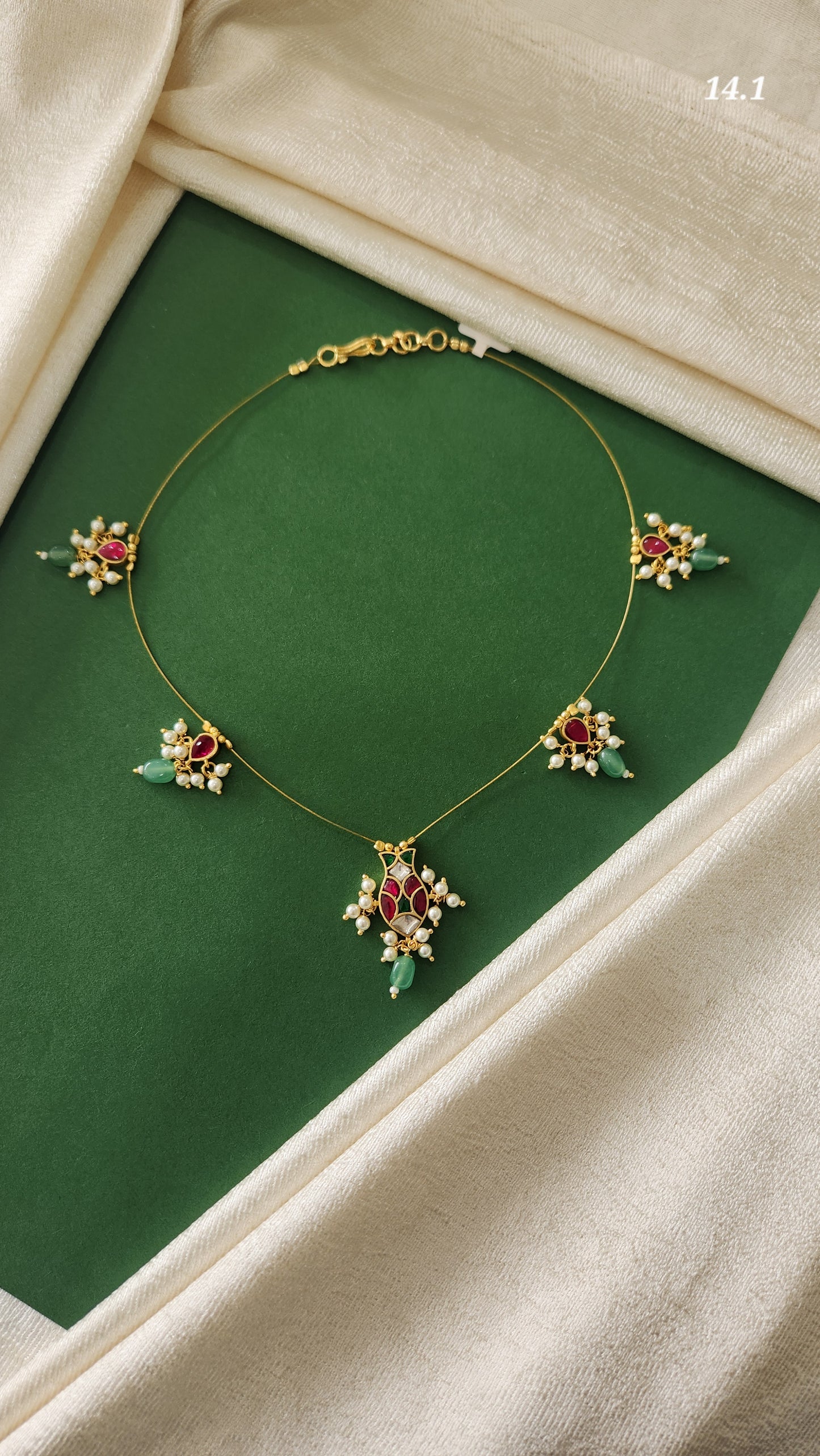 Kundan Fish pendant in invisible chain