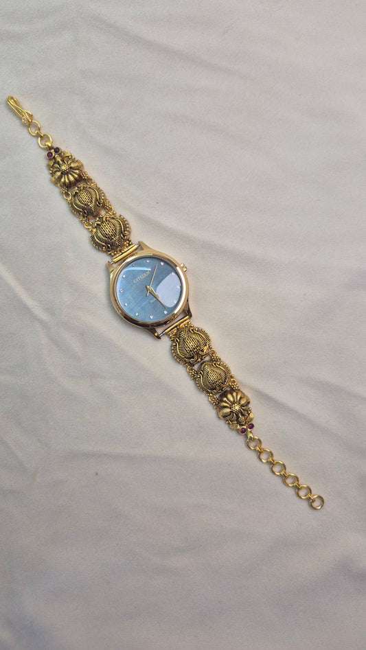 Antique Peacock blue round dial