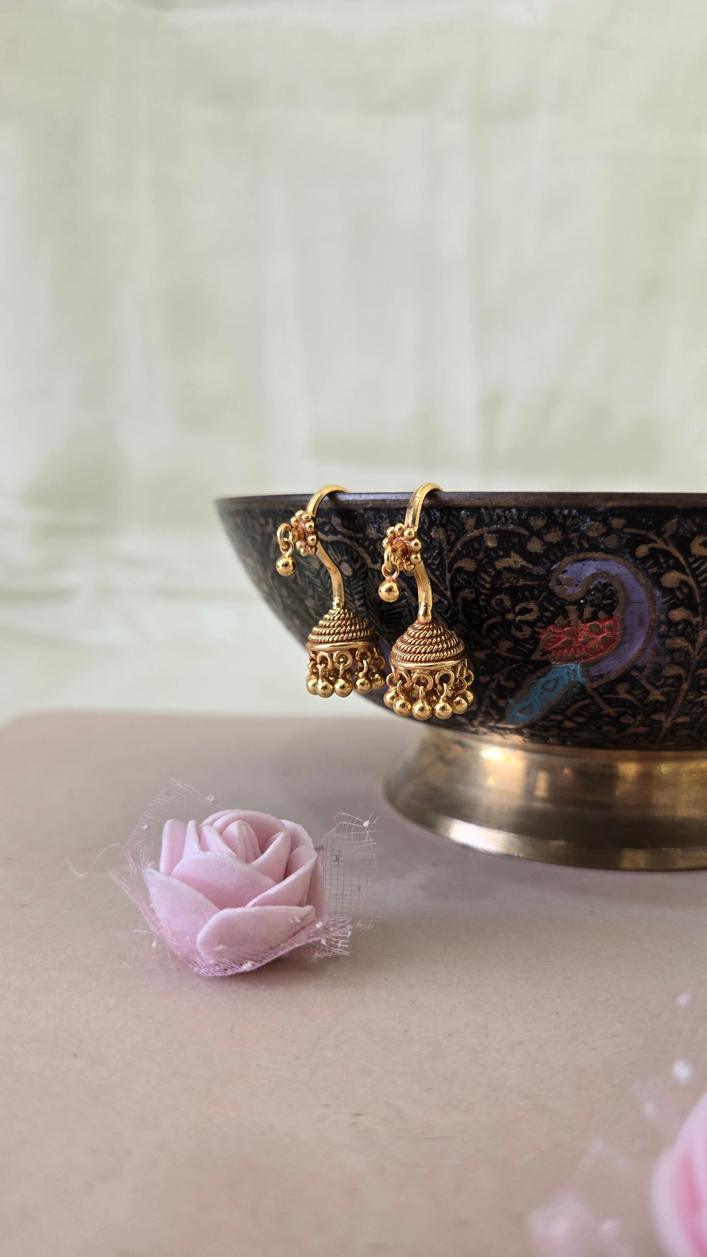 Gold balls Jumka Bugadi
