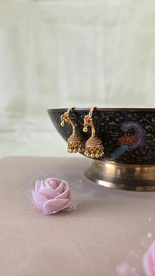 Gold balls Jumka Bugadi