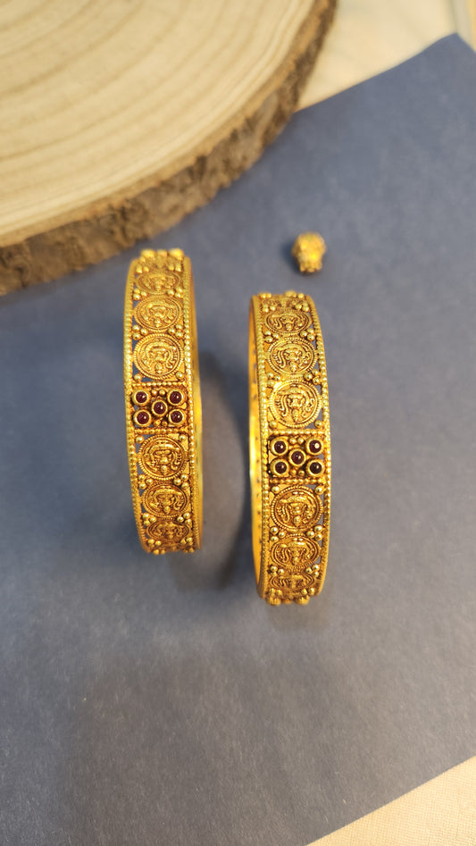Kasu stone Nagas Bangle
