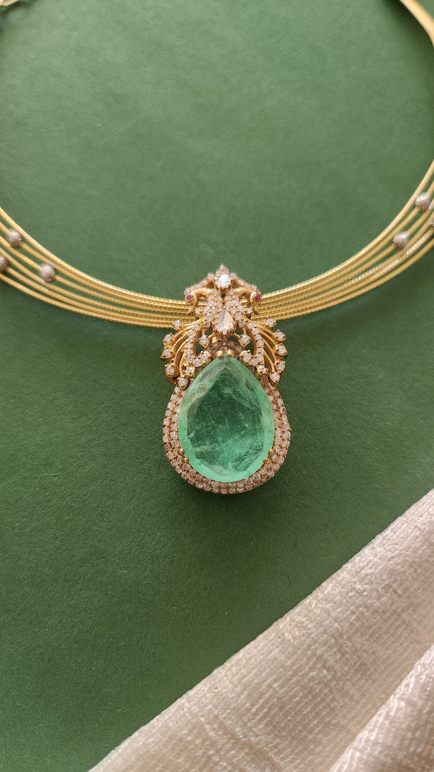 Hasli and victorian pendant