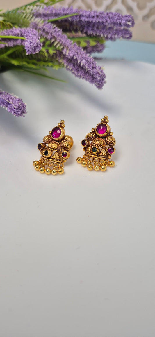 Kundan half jumka style stud
