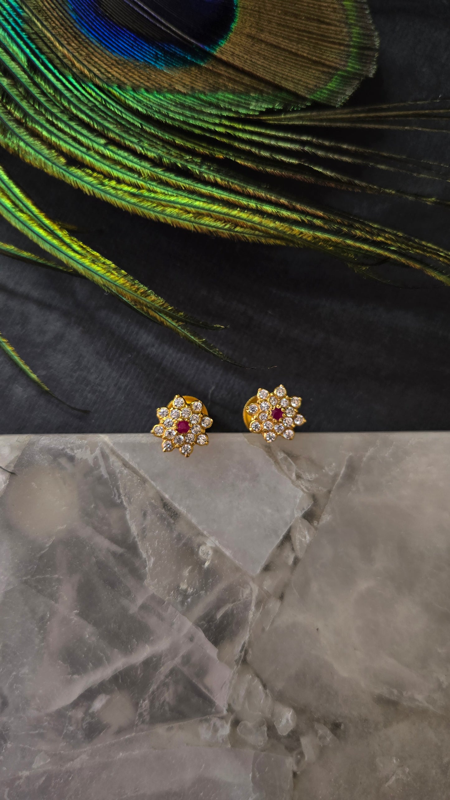 Small Stone stud