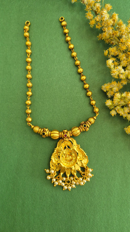 Peacock pendant ball chain