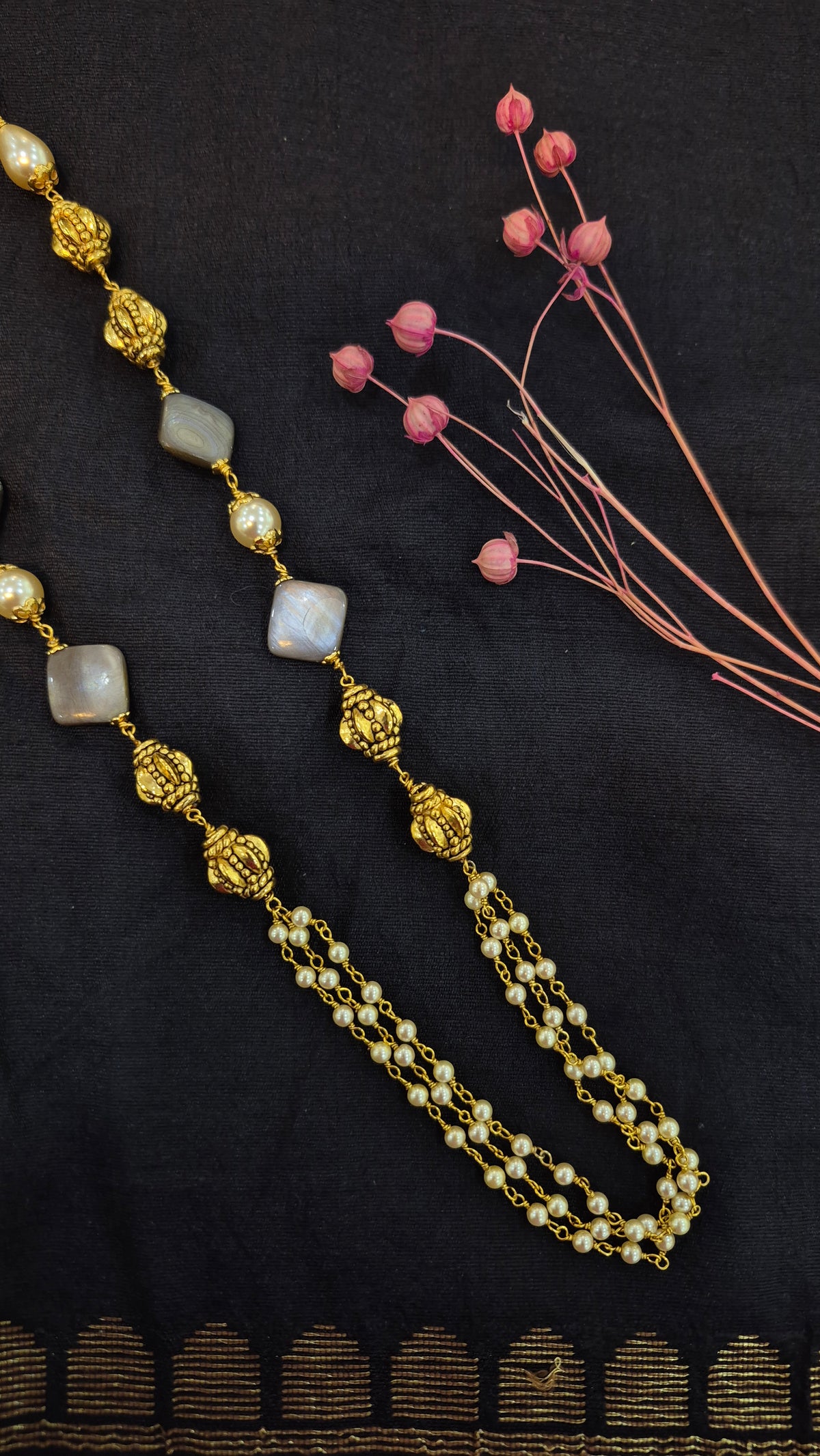 Pearls mala with silver balls