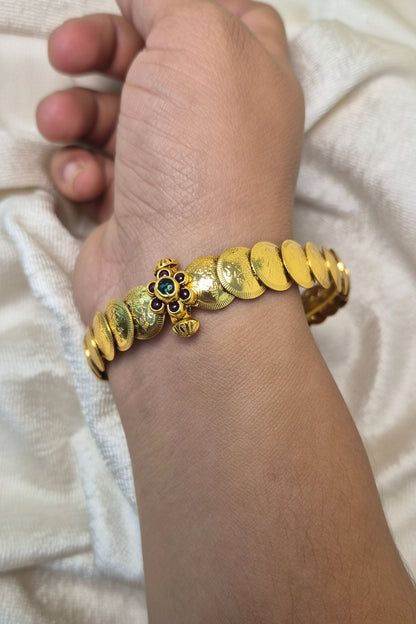 Kasu bangles kada style