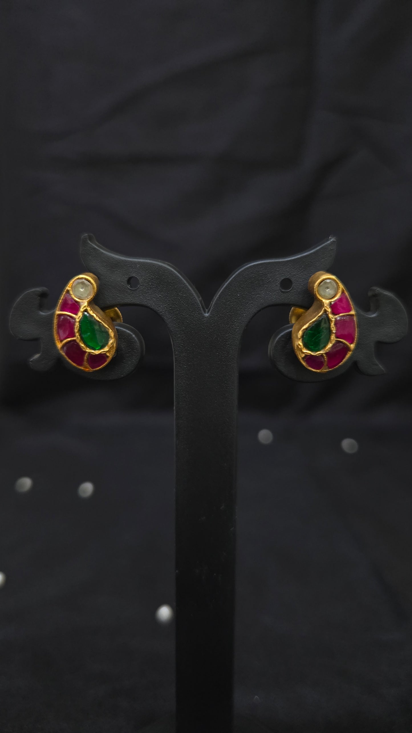 Mango kundan stud